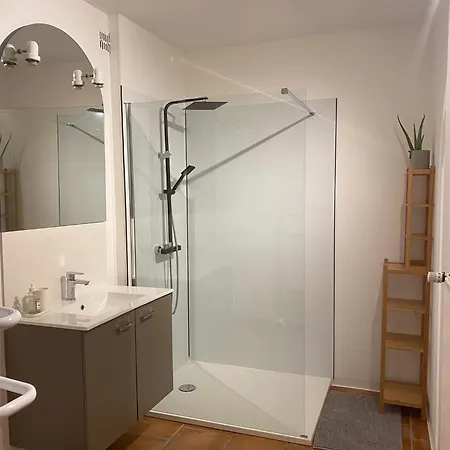 D'hotes La Chaiserie Couette-café