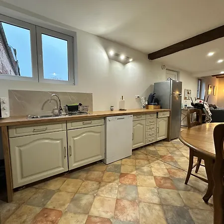 D'hotes La Chaiserie Bed & Breakfast *