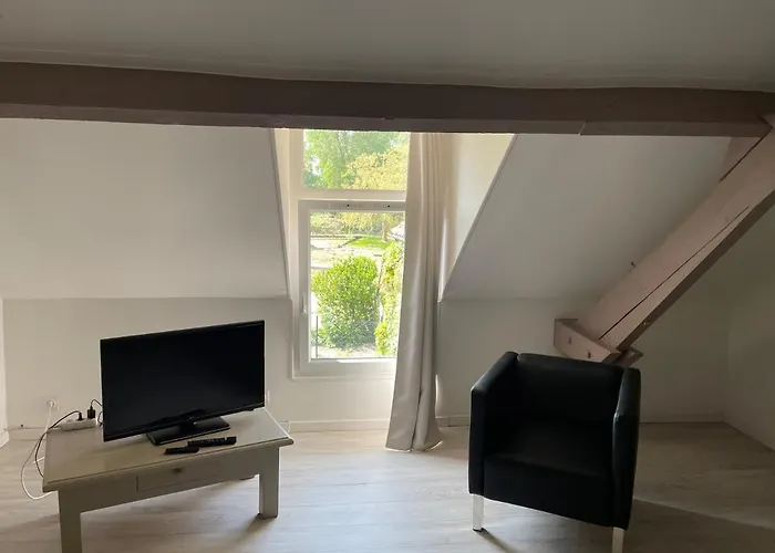 D'hotes La Chaiserie Bed & Breakfast